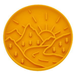 Gamelle Anti-Glouton en Silicone pour Chien - Parfaite pour Friandises et Repas Gamelle anti-glouton jaune en silicone avec motif montagne et soleil, conçue pour ralentir l’alimentation, médaille chien.